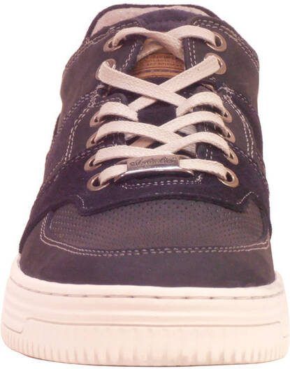 Australian Footwear Oakley