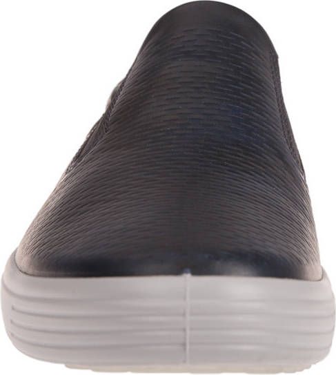 ECCO 470134